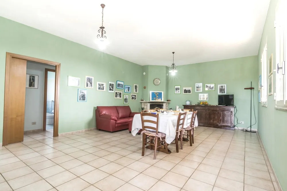 House With 3 Bedrooms in Pozzallo, With Wonderful sea View and Furnish