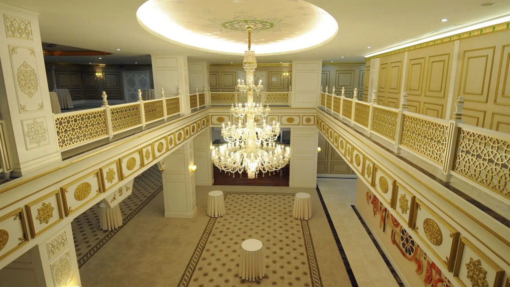 Meyra Palace