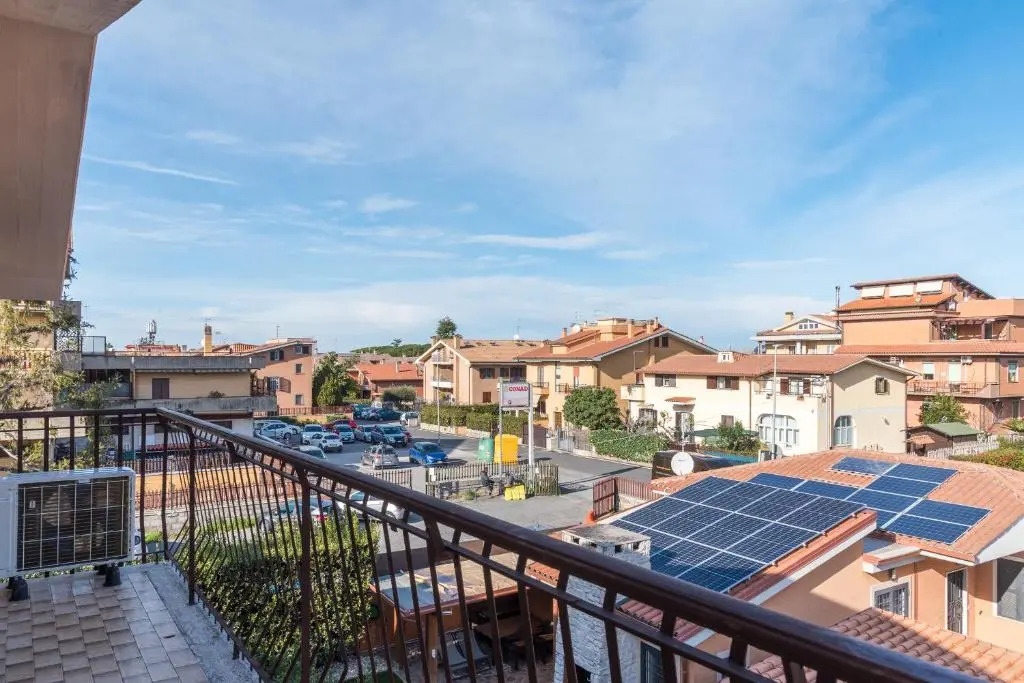 Travelershome Ciampino&Morena GuestHouse