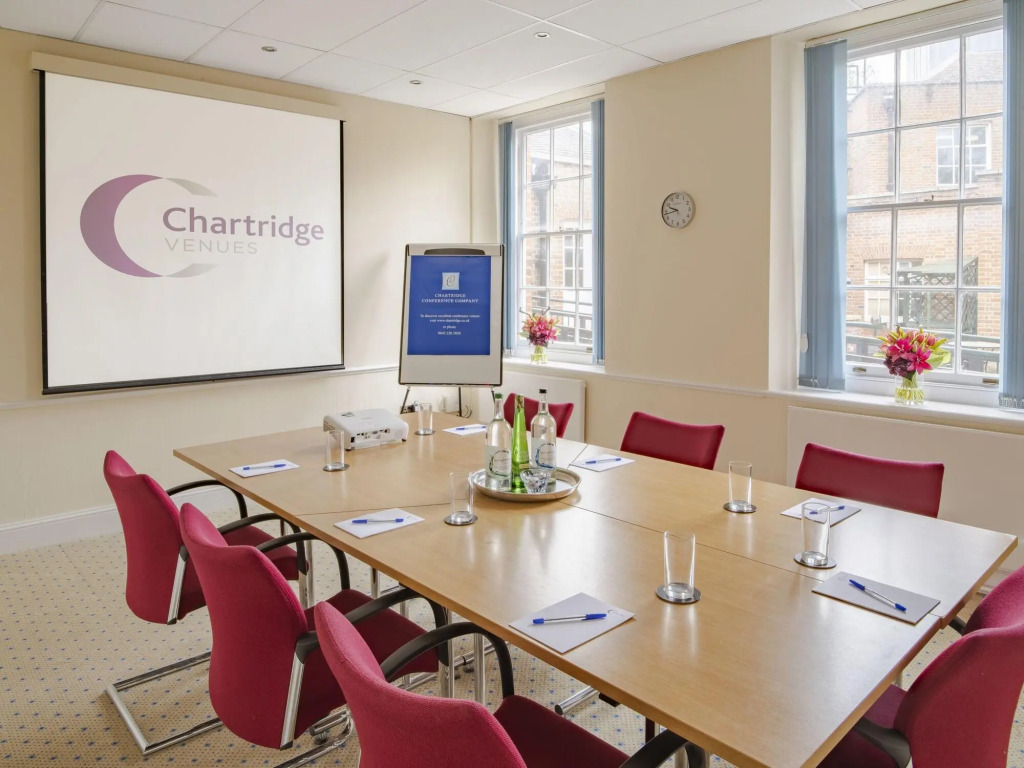 Hitchin Priory Hotel