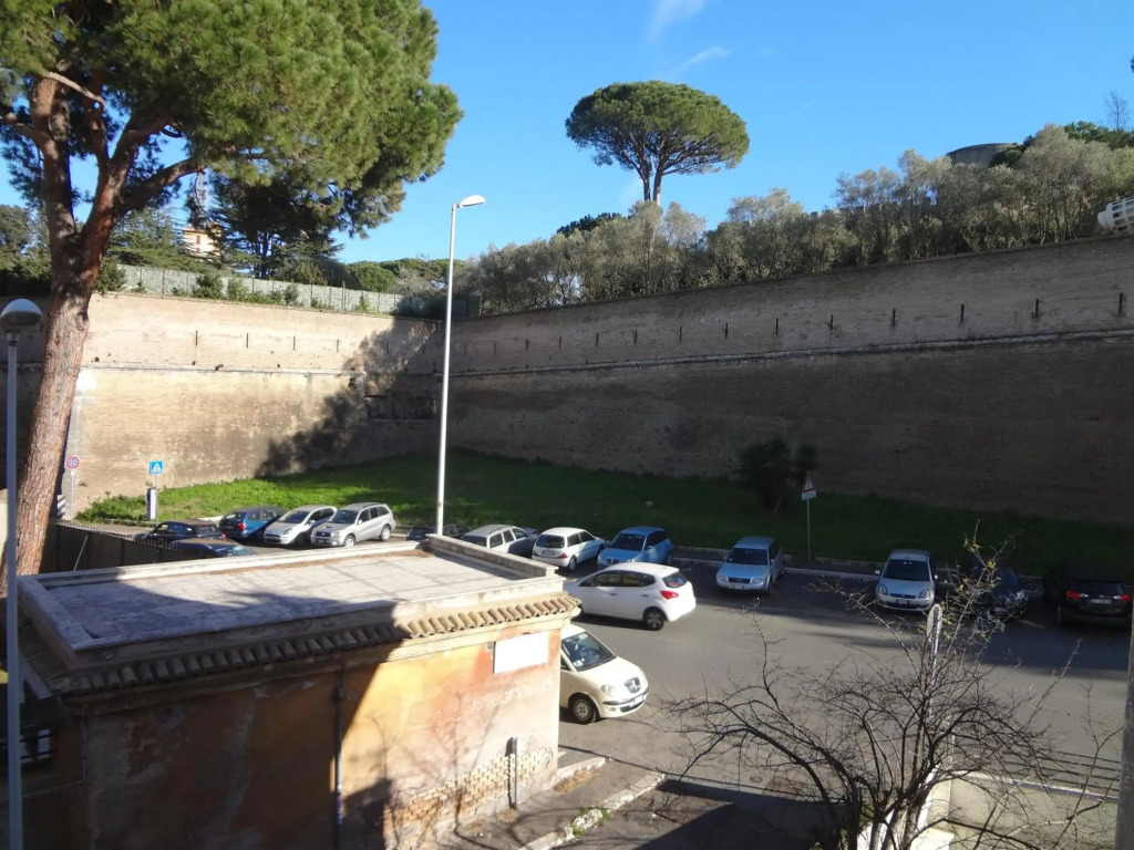 Vatican Mirum Apartment