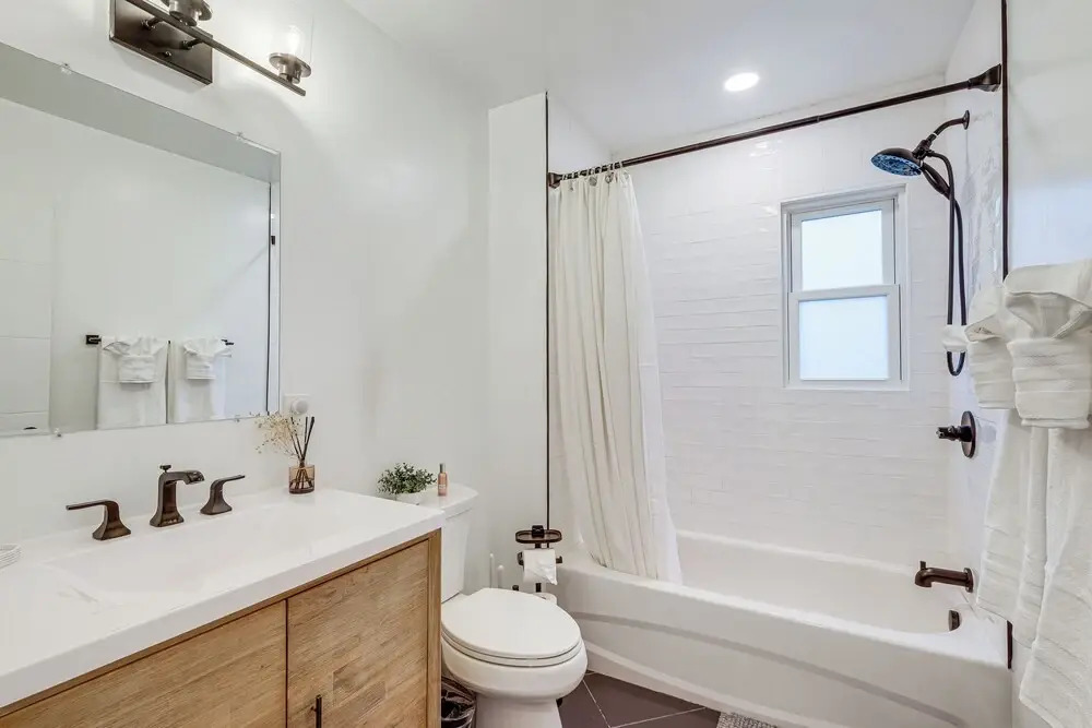 Upscale Family Retreat Near DC & Georgetown!