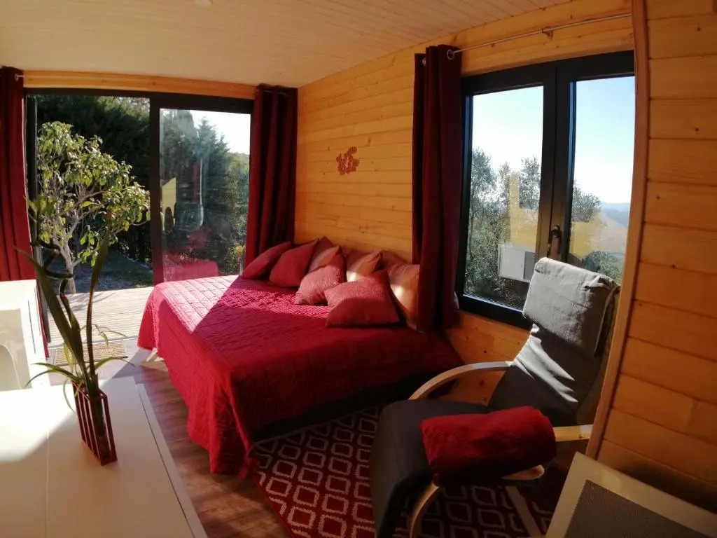 Les lodges de loliveraie de Virevent