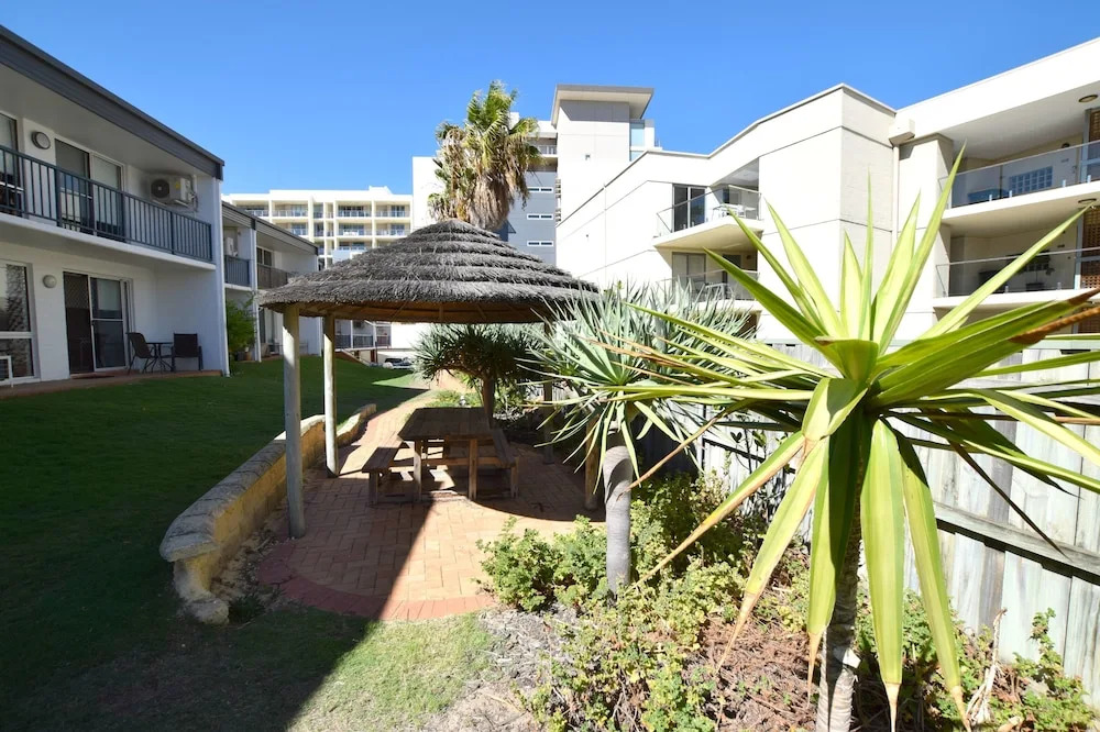 West Beach Lagoon 211 – Great Views