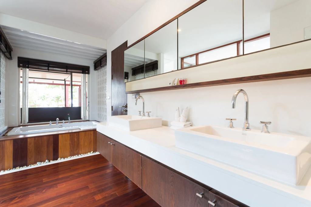Amatapura Beachfront Villa 15, SHA Certified