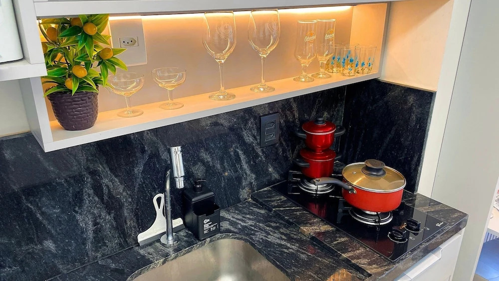 OCEAN - STUDIO COM VARANDA - By Living