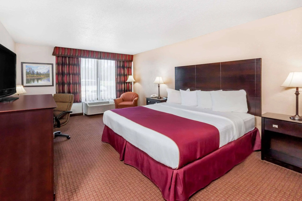 Quality Inn & Suites