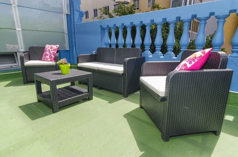 La Fabrica Urban Hostel