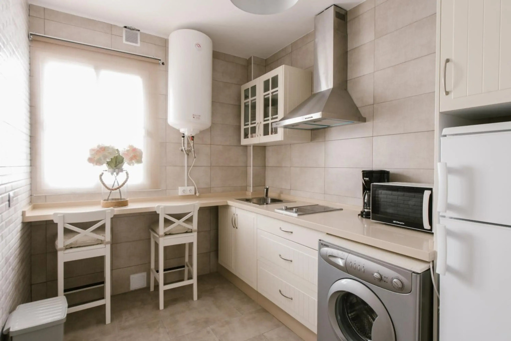 Alameda Amor Suite by Valcambre