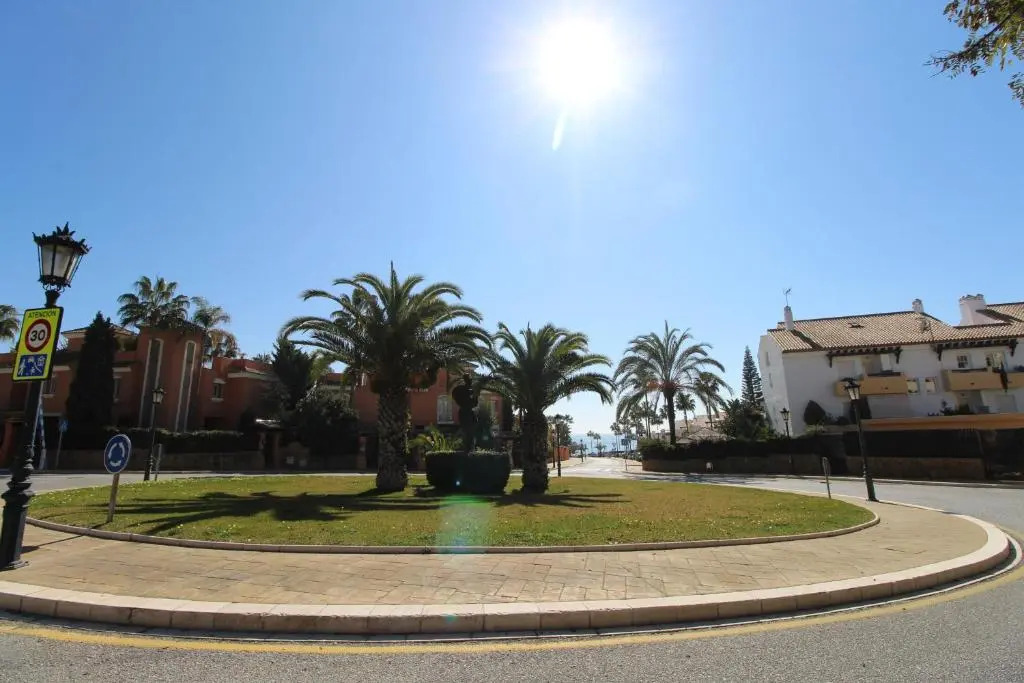 Bahia de Marbella Luxury Apartment