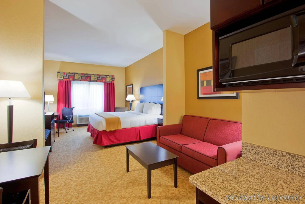 Holiday Inn Express Hotel & Suites Pensacola-West Navy Base by IHG