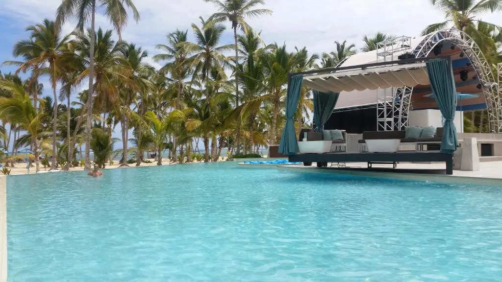 Bavaro Green