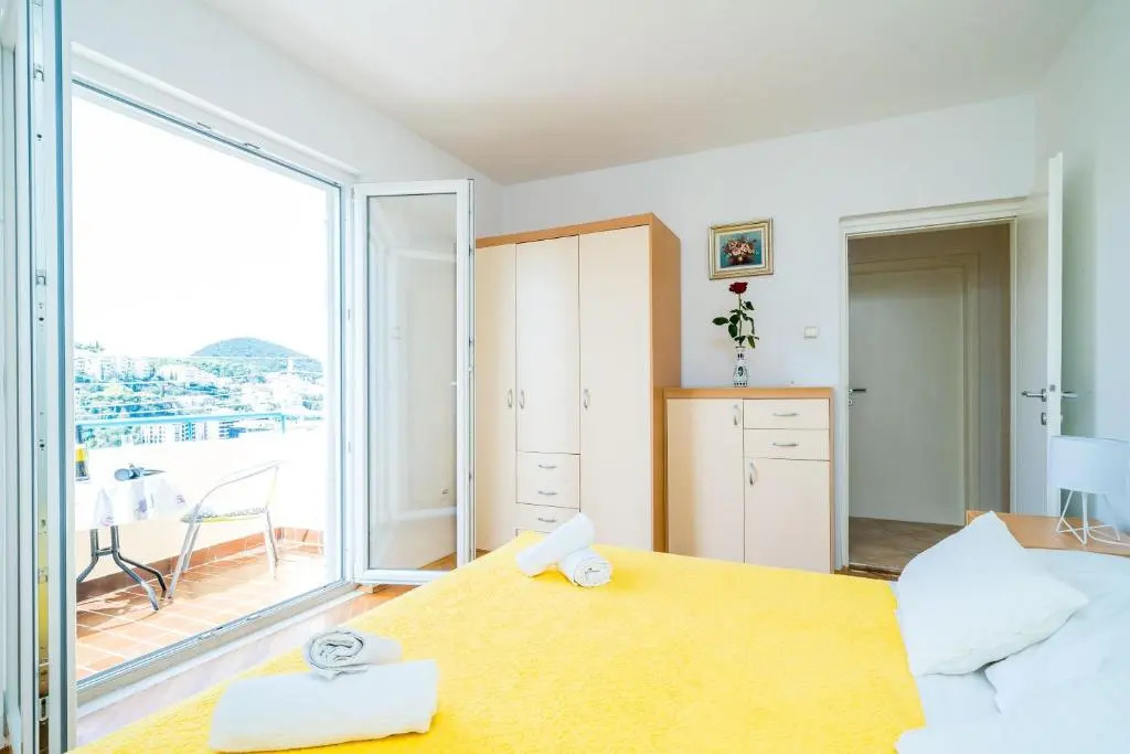 Apartment Lia