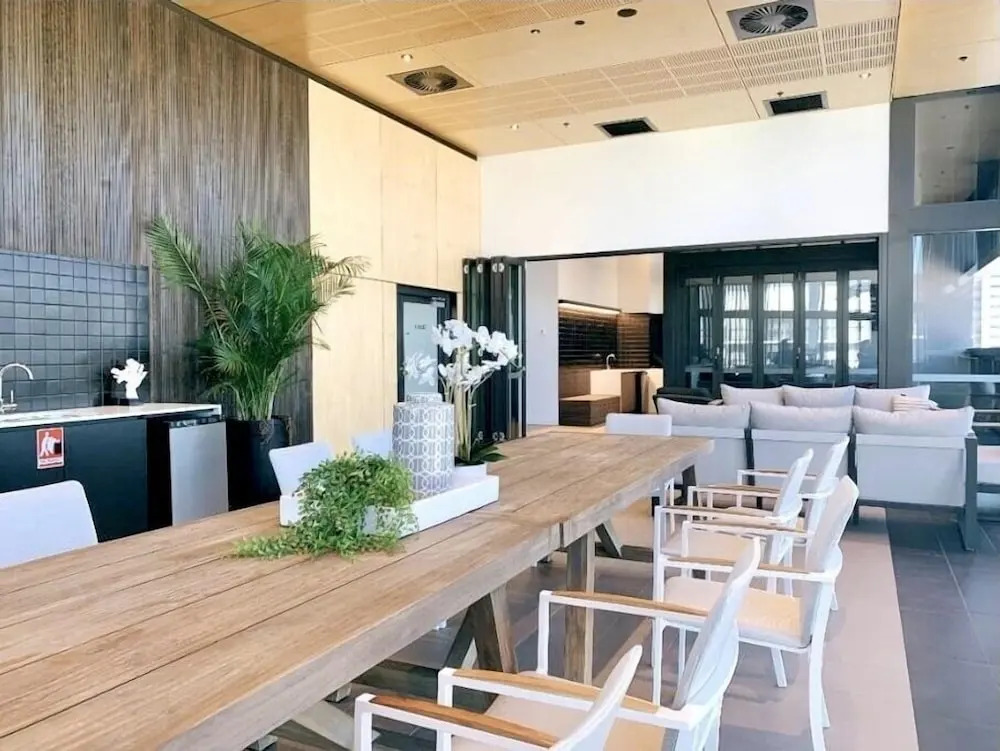 Brisbane One Apartments by CLLIX