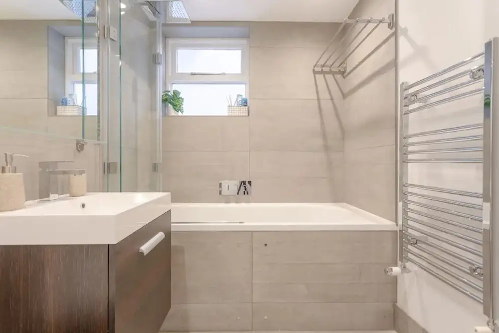 Modern Flat in the Heart of West London
