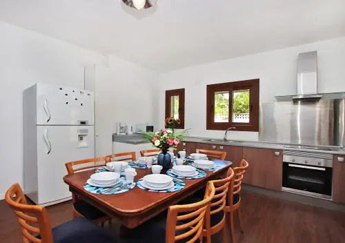 Villa Maravillas by Slow Villas