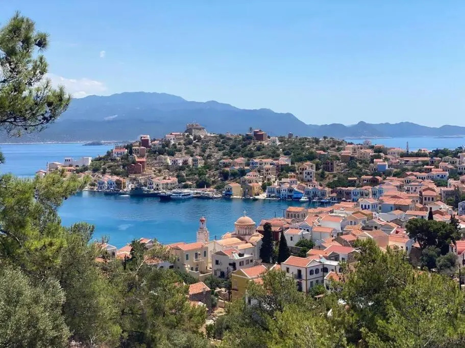 Stunning 4 bedroom villa on Kastellorizo