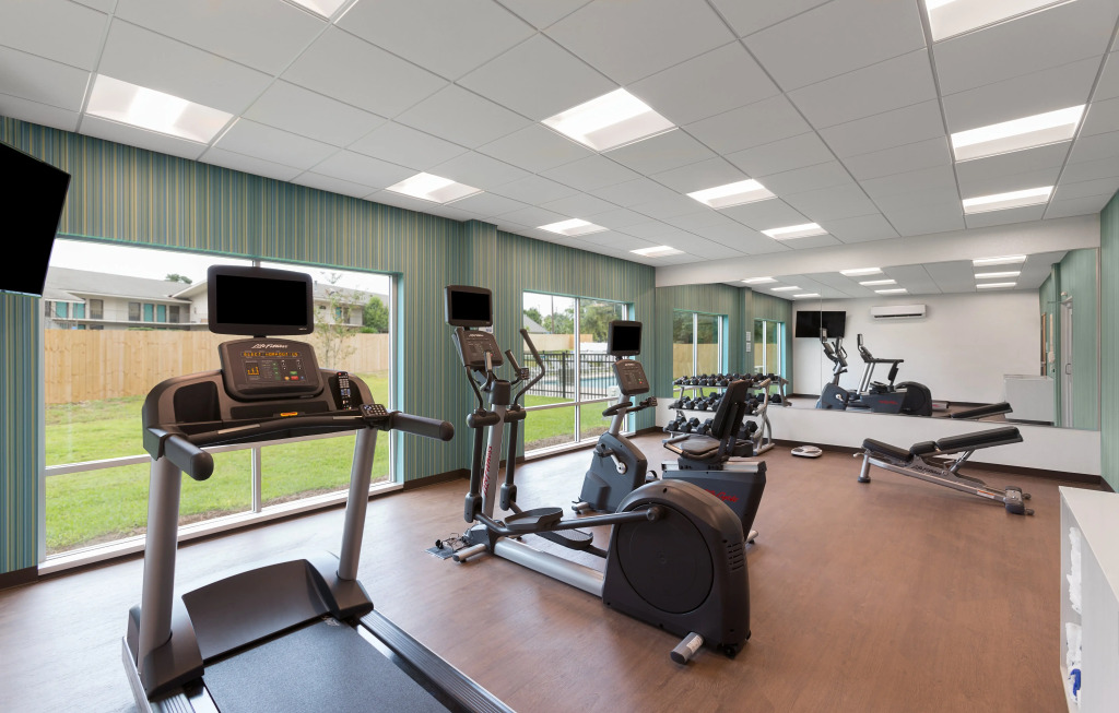 Holiday Inn Express Lake Park by IHG