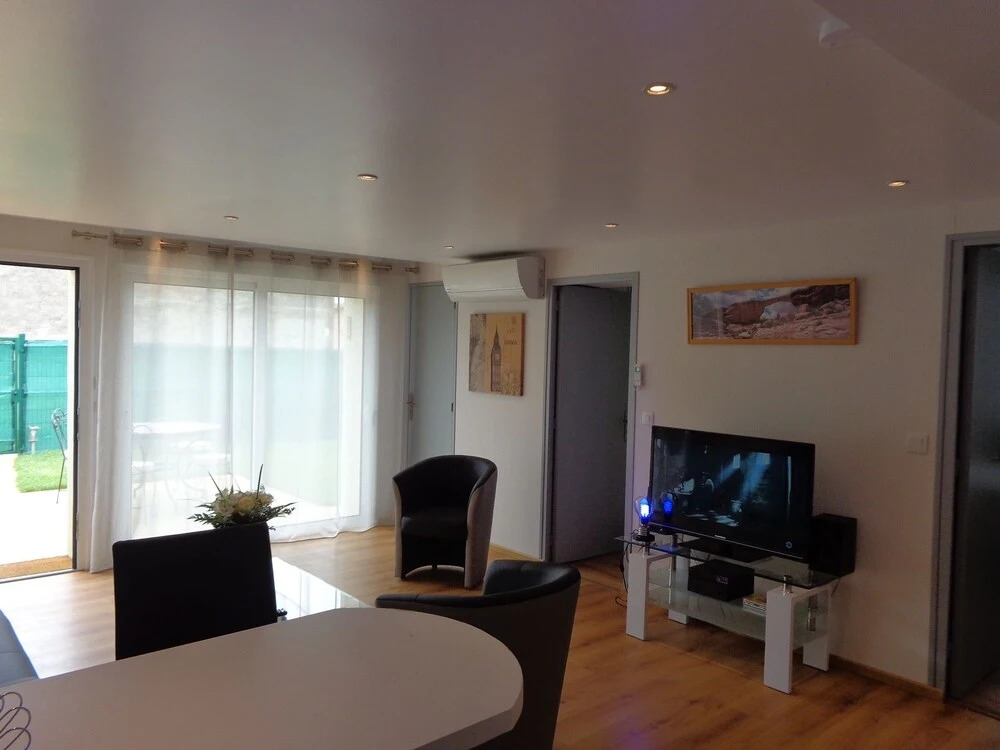 House With 2 Rooms in Toulouse, With Enclosed Garden and Wifi