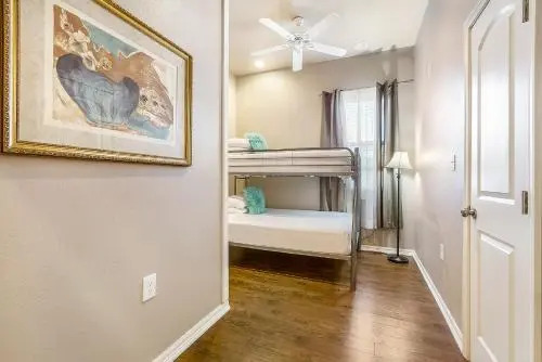 Spacious 3BR/2.5BATH Condo in Great location