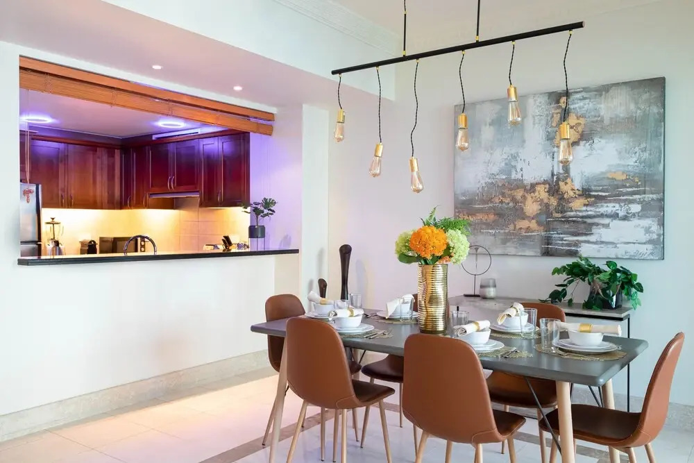 Maison Privee - Stunning Waterfront Apt w/ Marina View nxt to Beach