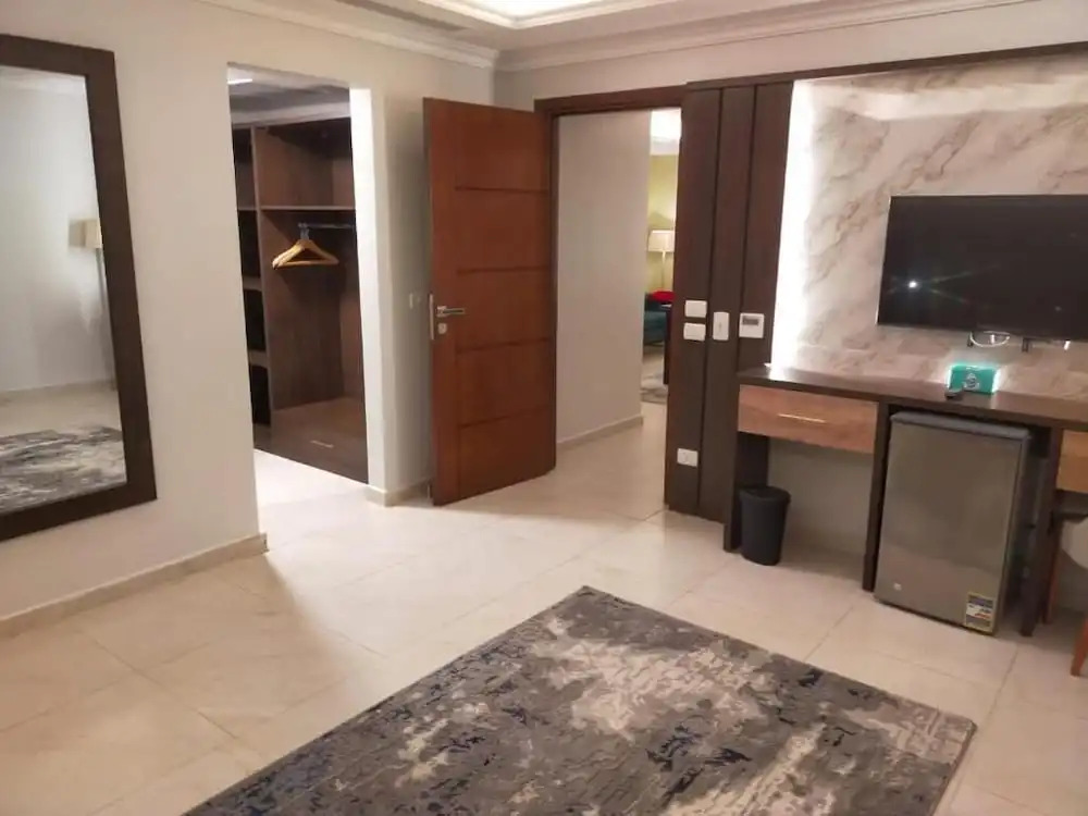 Grand Plaza Hotel & Resort