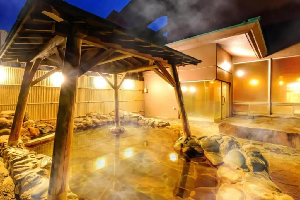 SPA HOTEL YUTTARIKAN