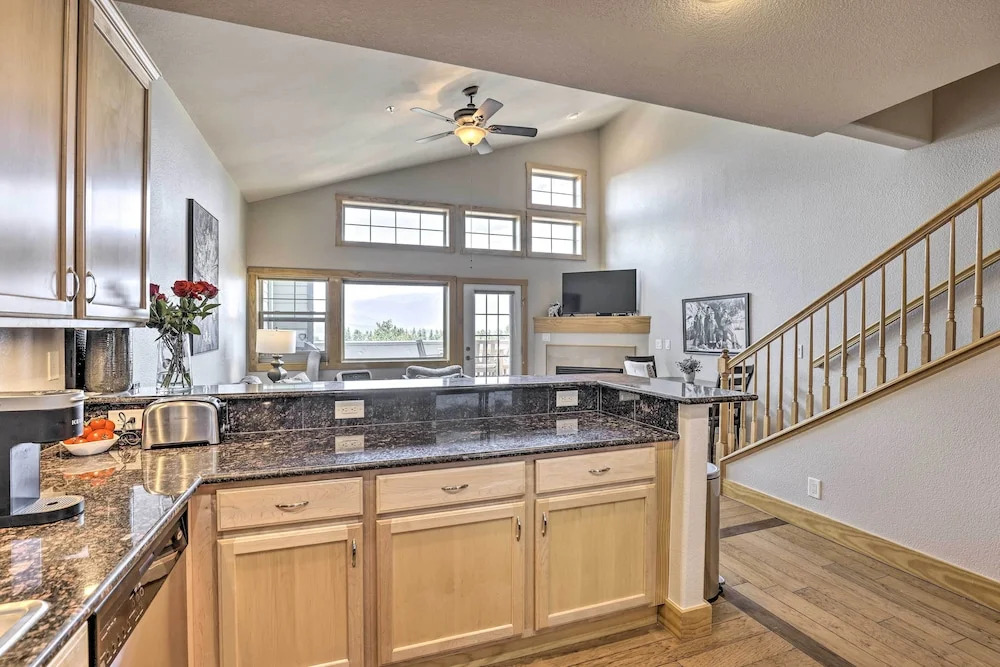 7 Mi to Slopes: Main Street Condo in Dillon