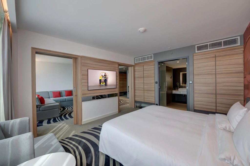 Отель Novotel Sharjah Expo Center