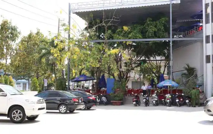 KHÁCH SẠN SAO MAI