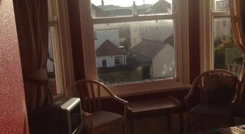 Westdale Guesthouse