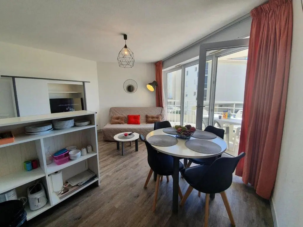 Appartement Saint-Jean-de-Monts, 2 pièces, 6 personnes - FR-1-224C-137