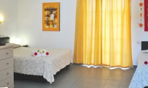 Meliton Studios & Appartements