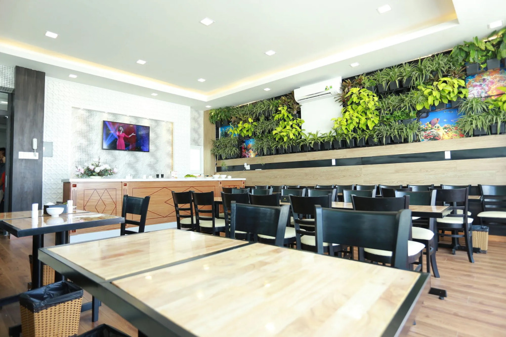 Vivian Airport Hotel Saigon