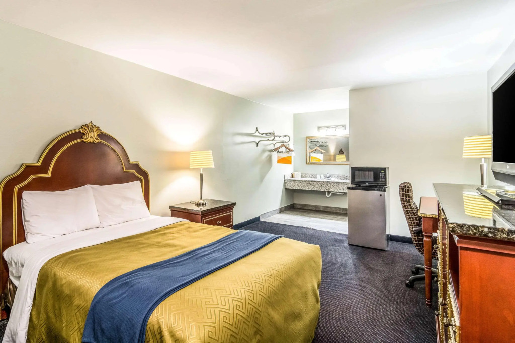 Rodeway Inn Portage