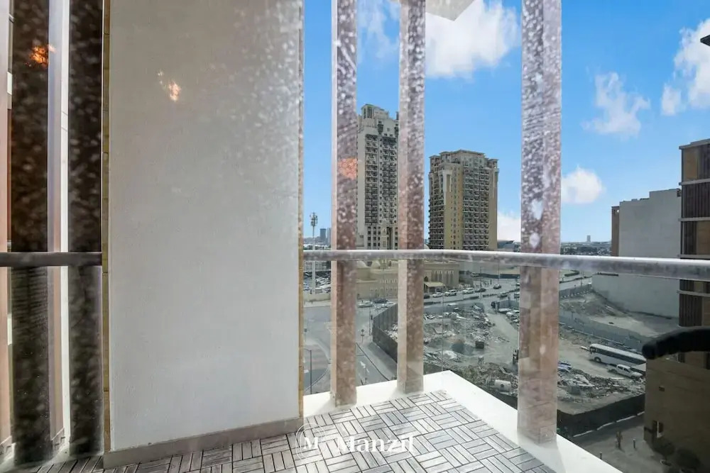Manzil - Stylish 2BR nr Metro Station Al Jaddaf