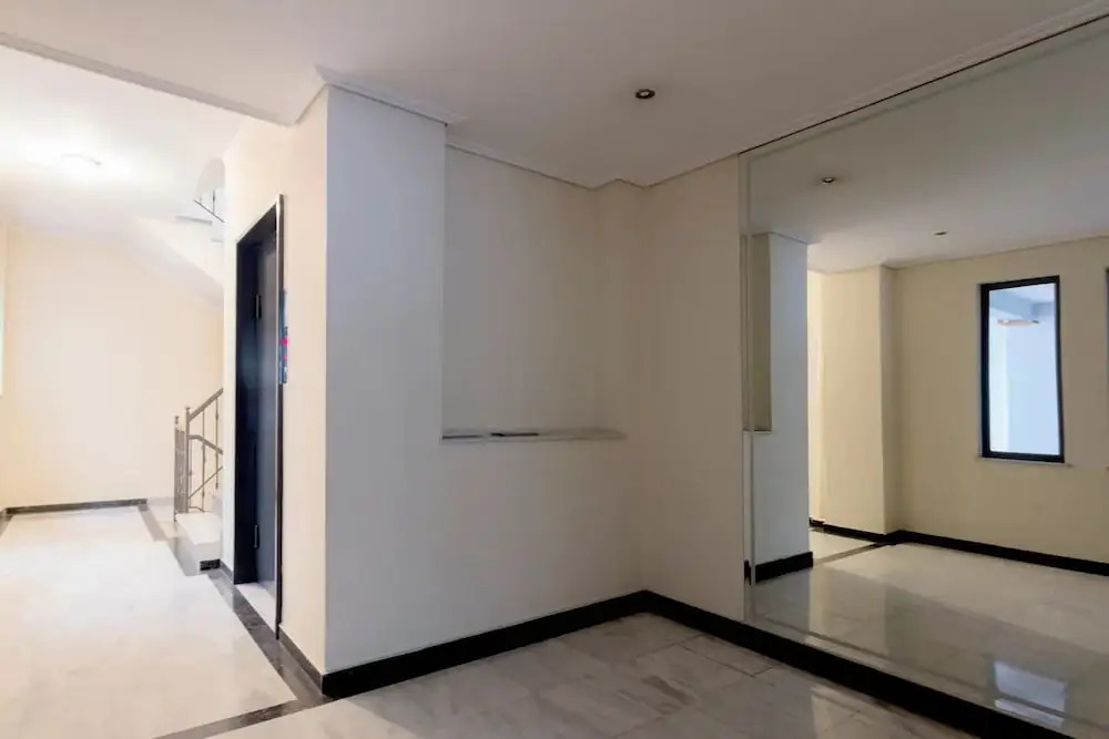 Spacious 2 Bedroom Apartment In Thessio
