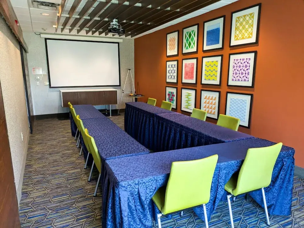 Holiday Inn Express & Suites New Braunfels