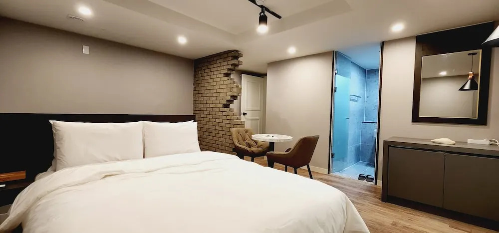Daon Hotel