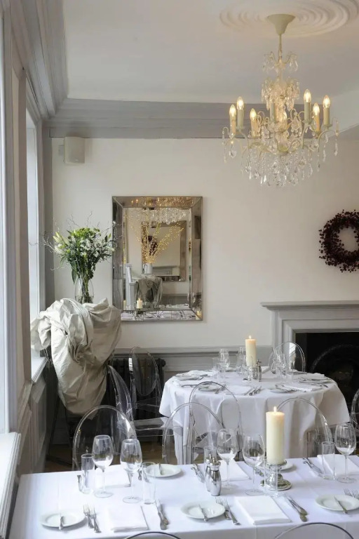 Lion & Pheasant Hotel