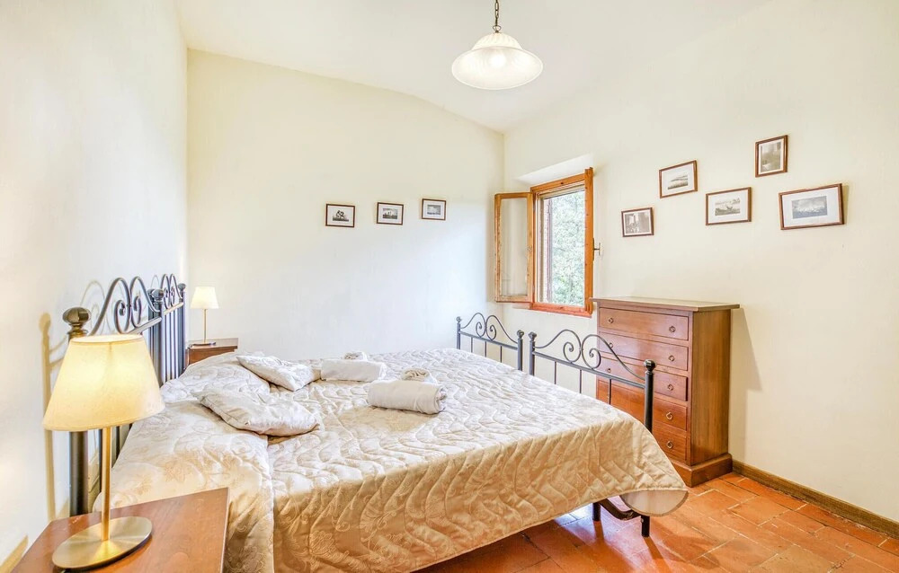 6 Bedroom Nice Home In Montaione