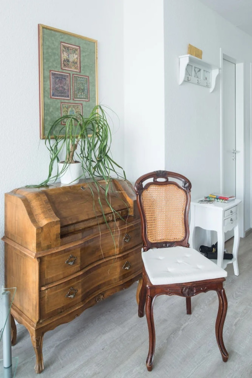 Deluxe Apartment White Cocoon