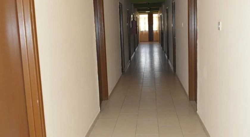 Minaides Hotel
