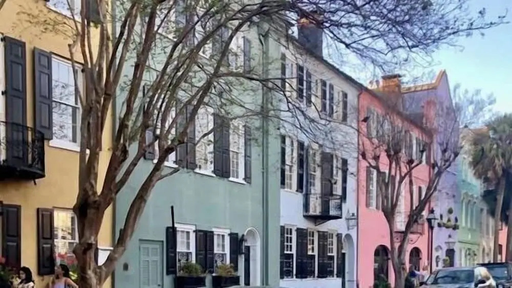 402 Summerhouse by Avantstay Beachfront Condo w/ Community Pool Access