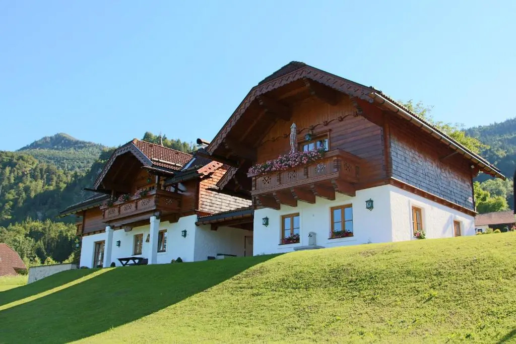 Ferienwohnung Schossleitner - der Wohlfühl-Ansitz am Wolfgangsee mit Weitblick
