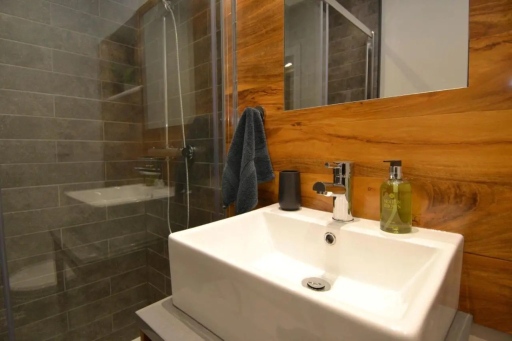 The Burrow at Tankerton (Adults Only)