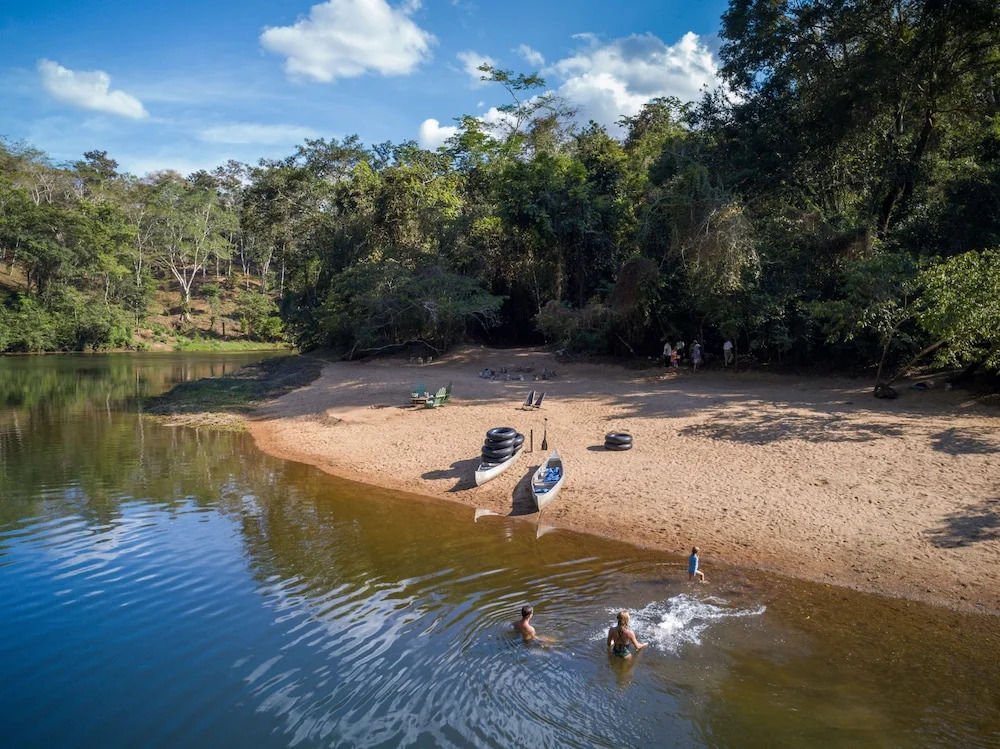 DuPlooys Jungle Lodge