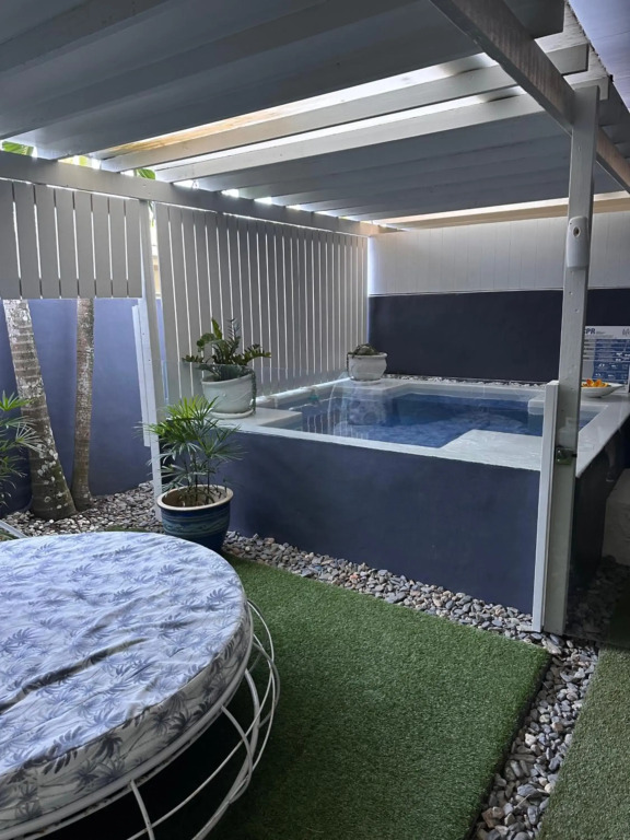 Beachside Villa with Private lap pool