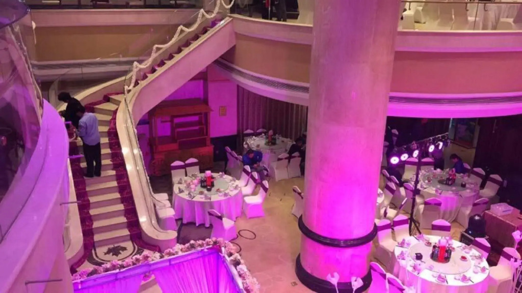 Sun Moon Lake Hotel Dalian大连火车站店