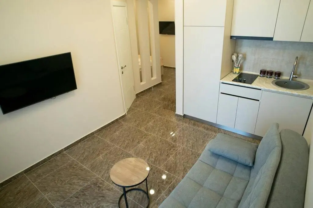 Leo Group Apartment 13-292 Sunrise Batumi
